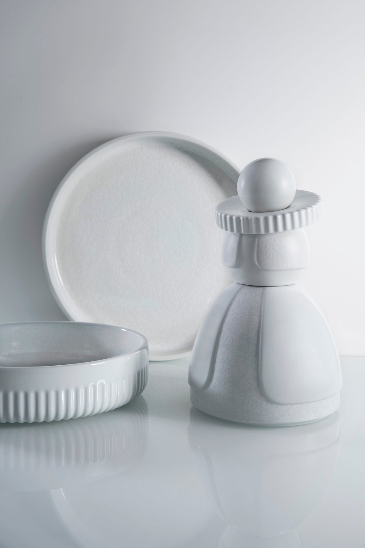 Collar Bowl 01 White Reflection