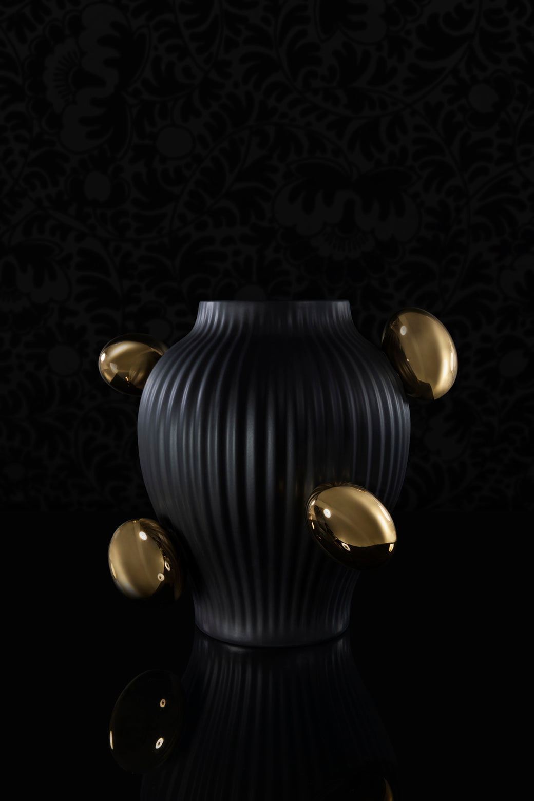 Delft Black Model 6