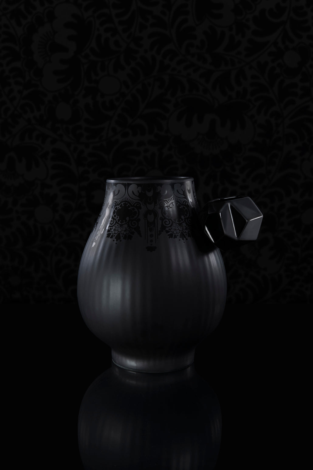 Delft Black Model 8
