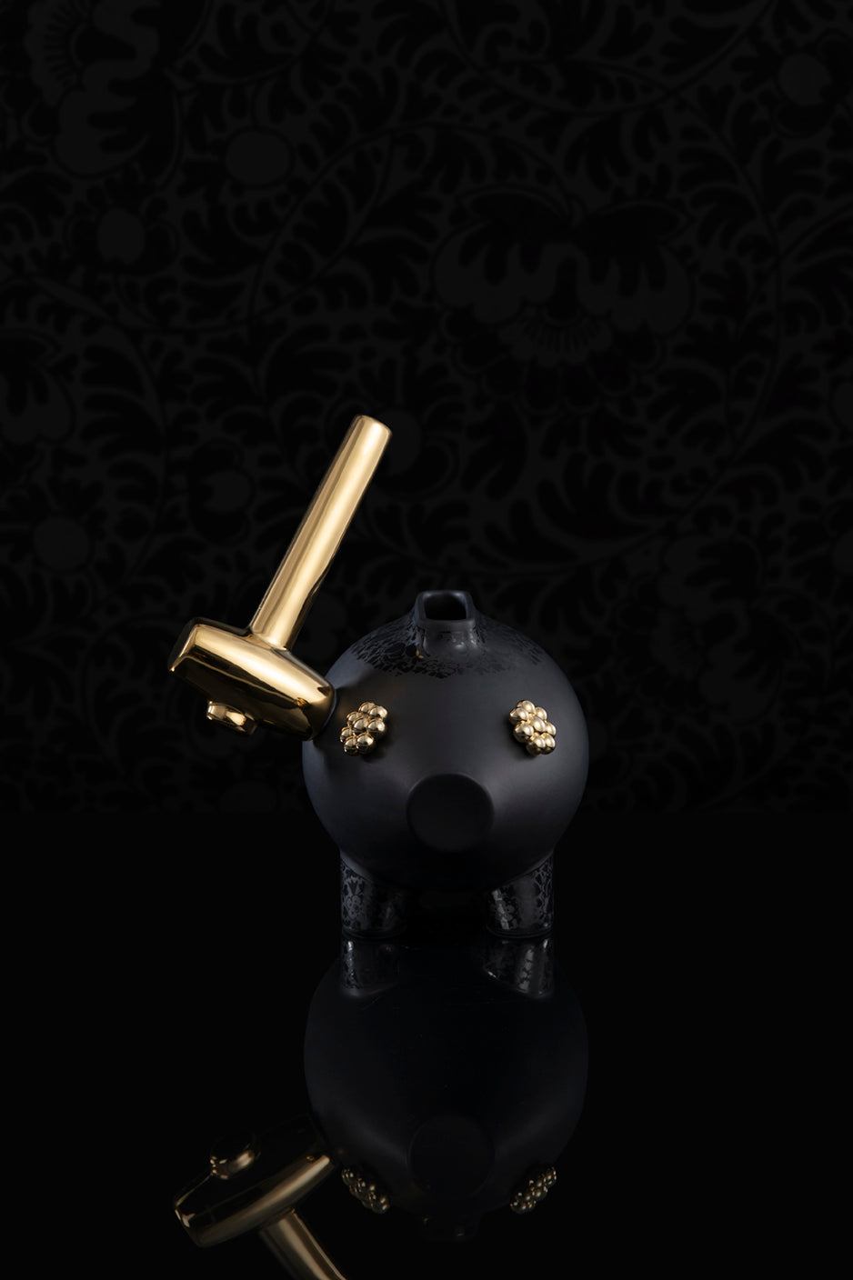 The Killing Of The Piggy Bank Delft Black