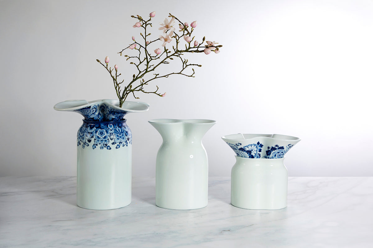 Mazzo Blue Pure White Vase 2