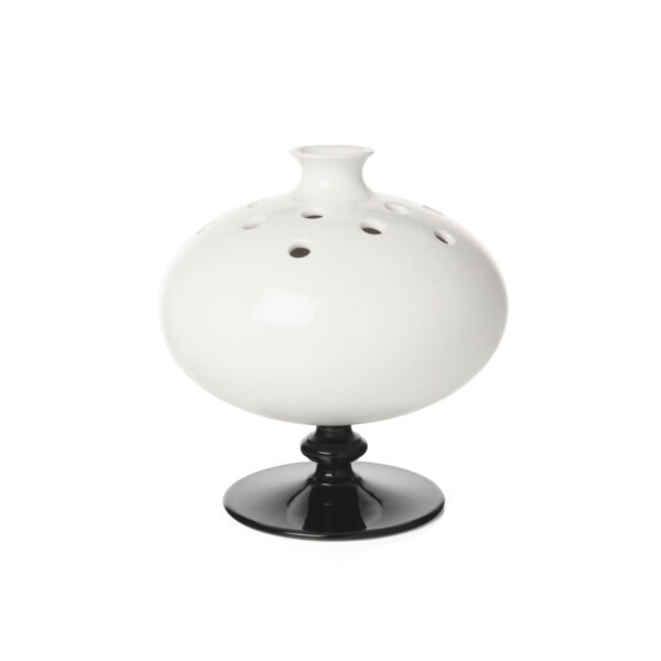 Moooi x Royal Delft: Delft Blue Model 12